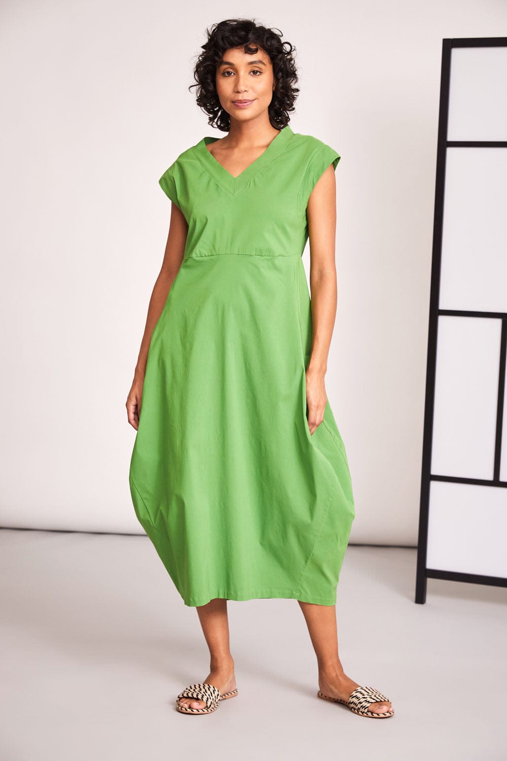 Peruzzi Green V neck dress S24504
