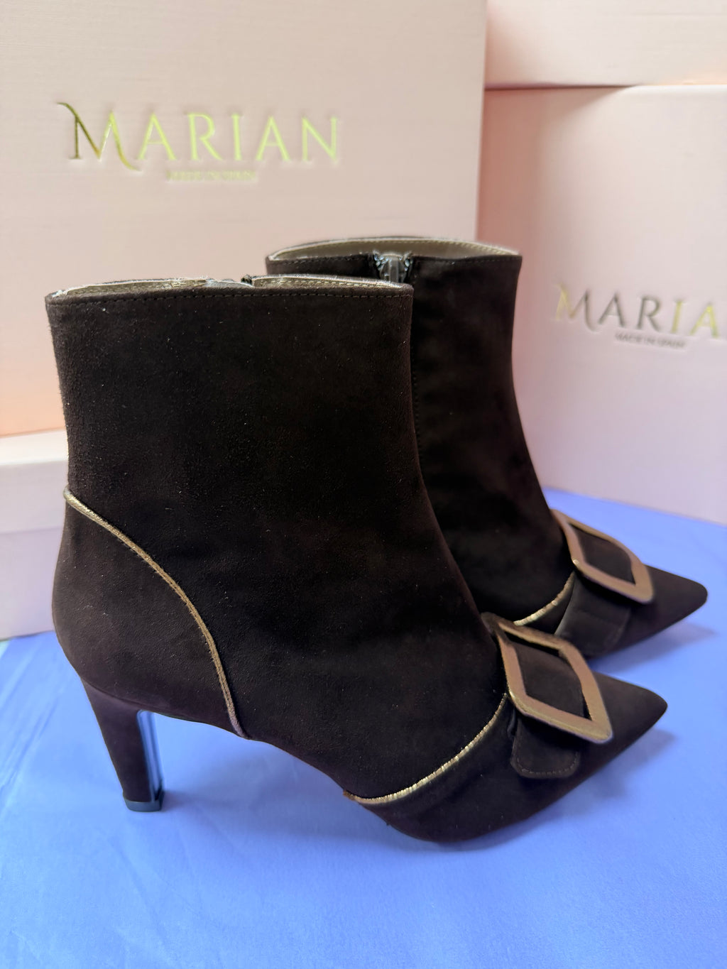 Marian Brown suede boot 261162