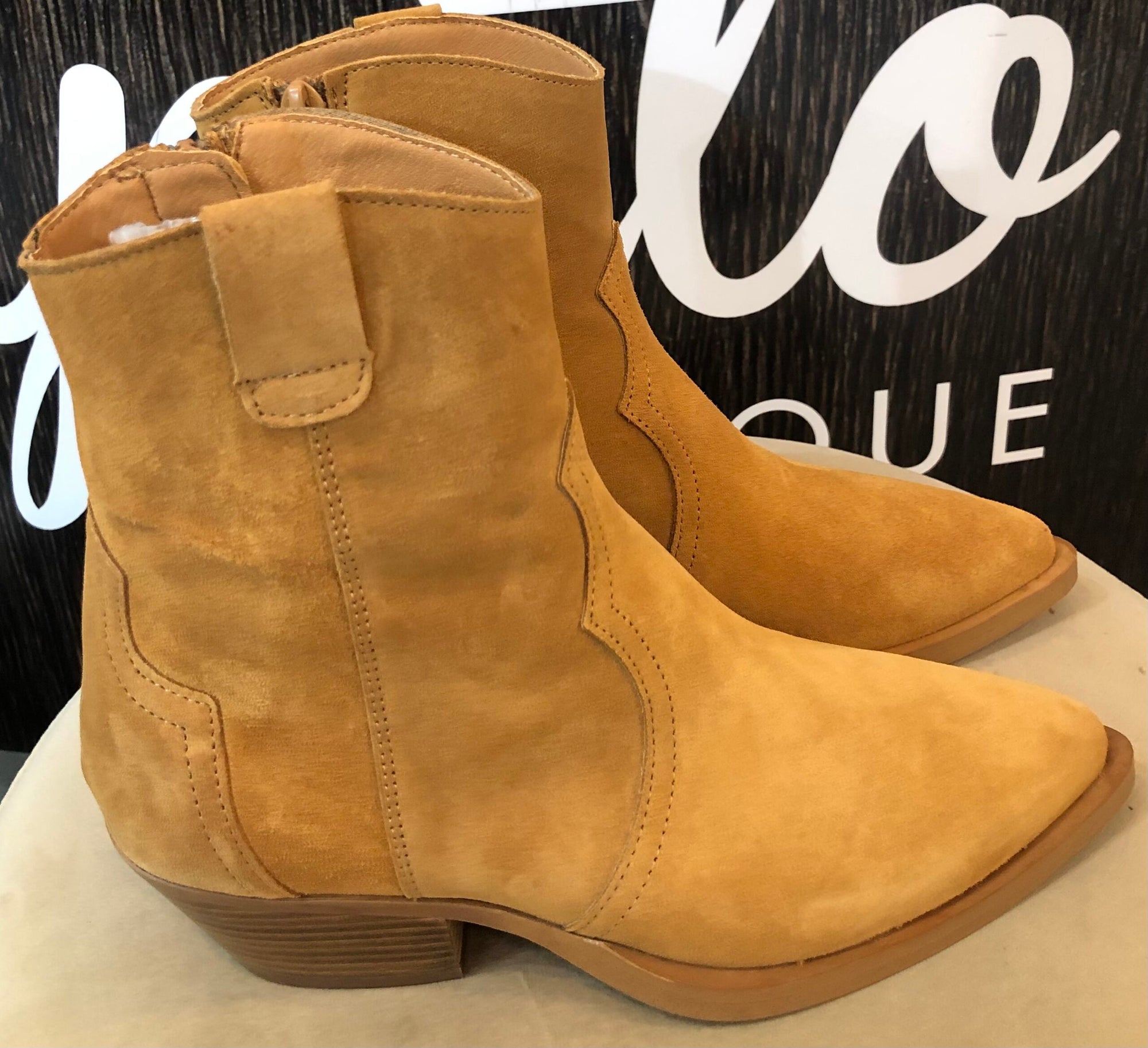 Alpe Tan Suede Ankle Boot 24001