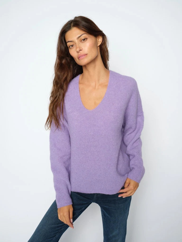 MMThora V-Neck Knit Violet Tulip